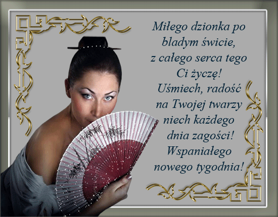 Kobieta z wachlarzem życzy miłego tygodnia